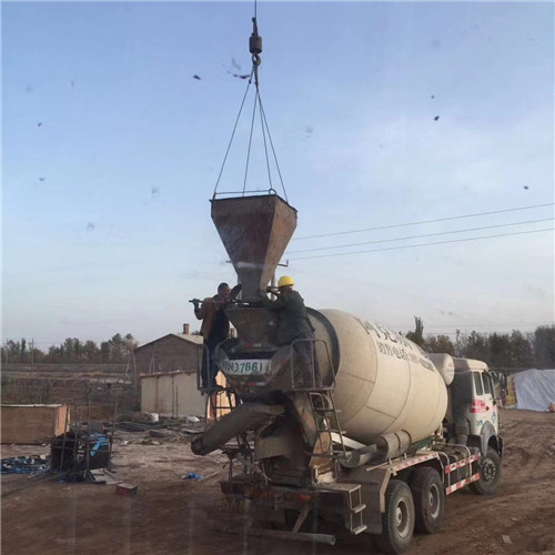 炎陵县“精准瞄准”—— 吊车的 “定位导航” 技术